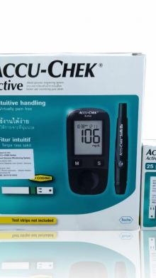 ACCU CHEK ACTIVE ALAT CEK GULA DARAH + 25 TEST STRIP